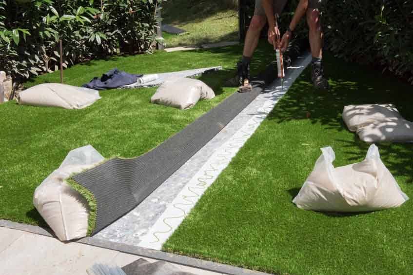 Artificial Grass Installation: What to Expect